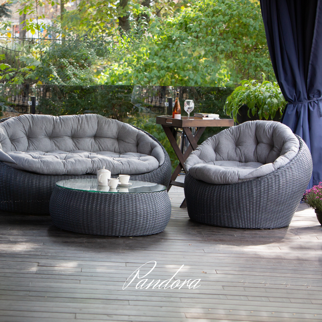 Outdoor Wicker Table