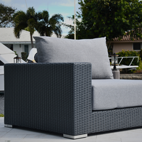 LA VIDA Sectional Wicker Lounge Set. Includes 6 Modules, 6 Mattresses, 8 Big Cushions, 8 Roll Cushions And Table