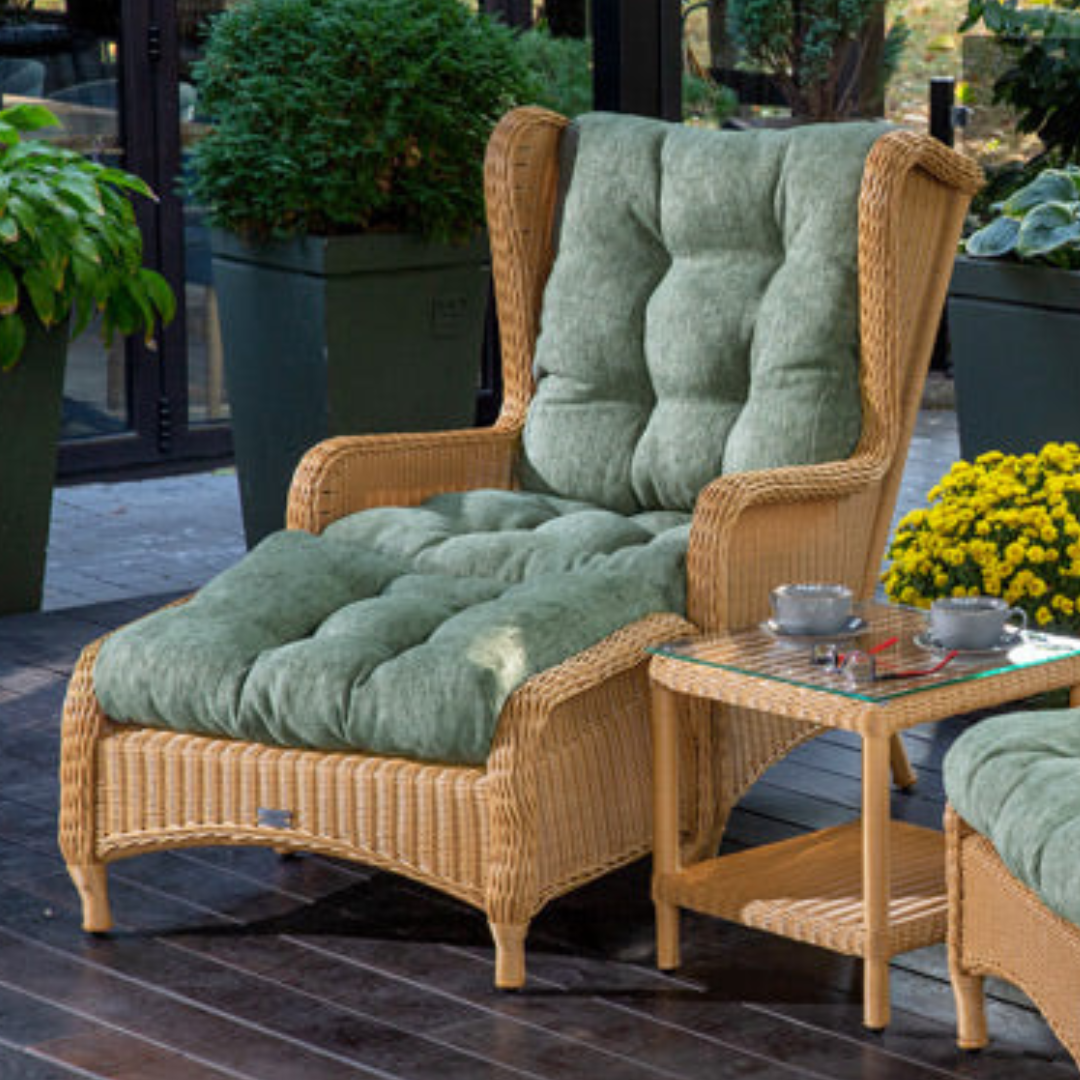 "LONDON" Beige Wicker Outdoor Armchair