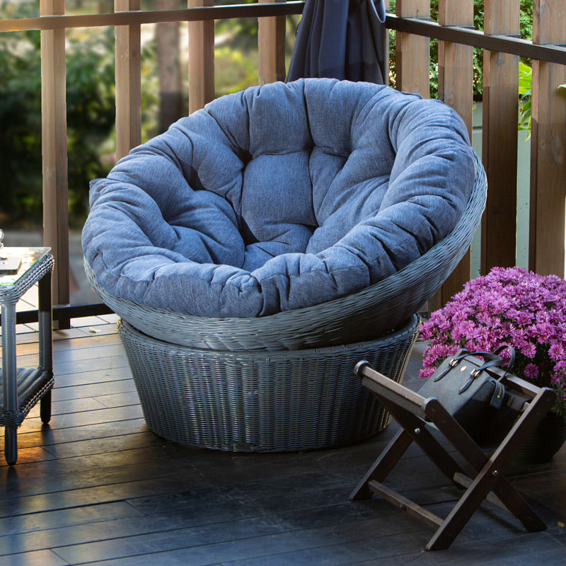 Swivel Patio Chair With Soft Pillow Mattress